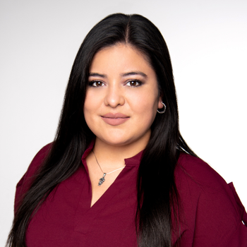 Portrait of Constanza Saavedra, Luxury Property Manager